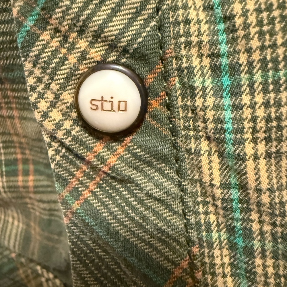 Stio Green and Yellow Flannel Plaid Button Down Shirt - Picture 7 of 11